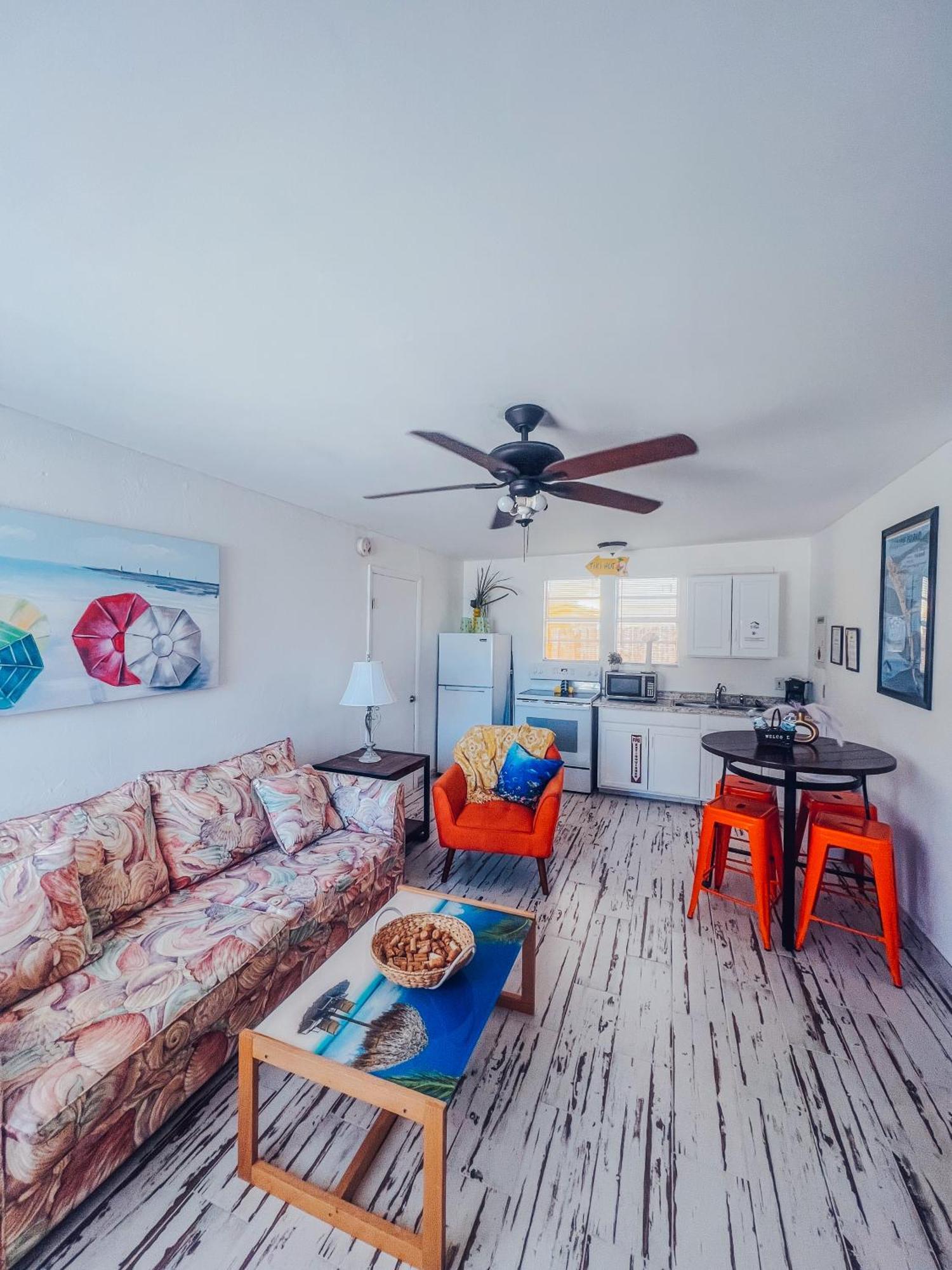 Playa Esmeralda One Bedroom Cottages Bradenton Beach Exterior photo