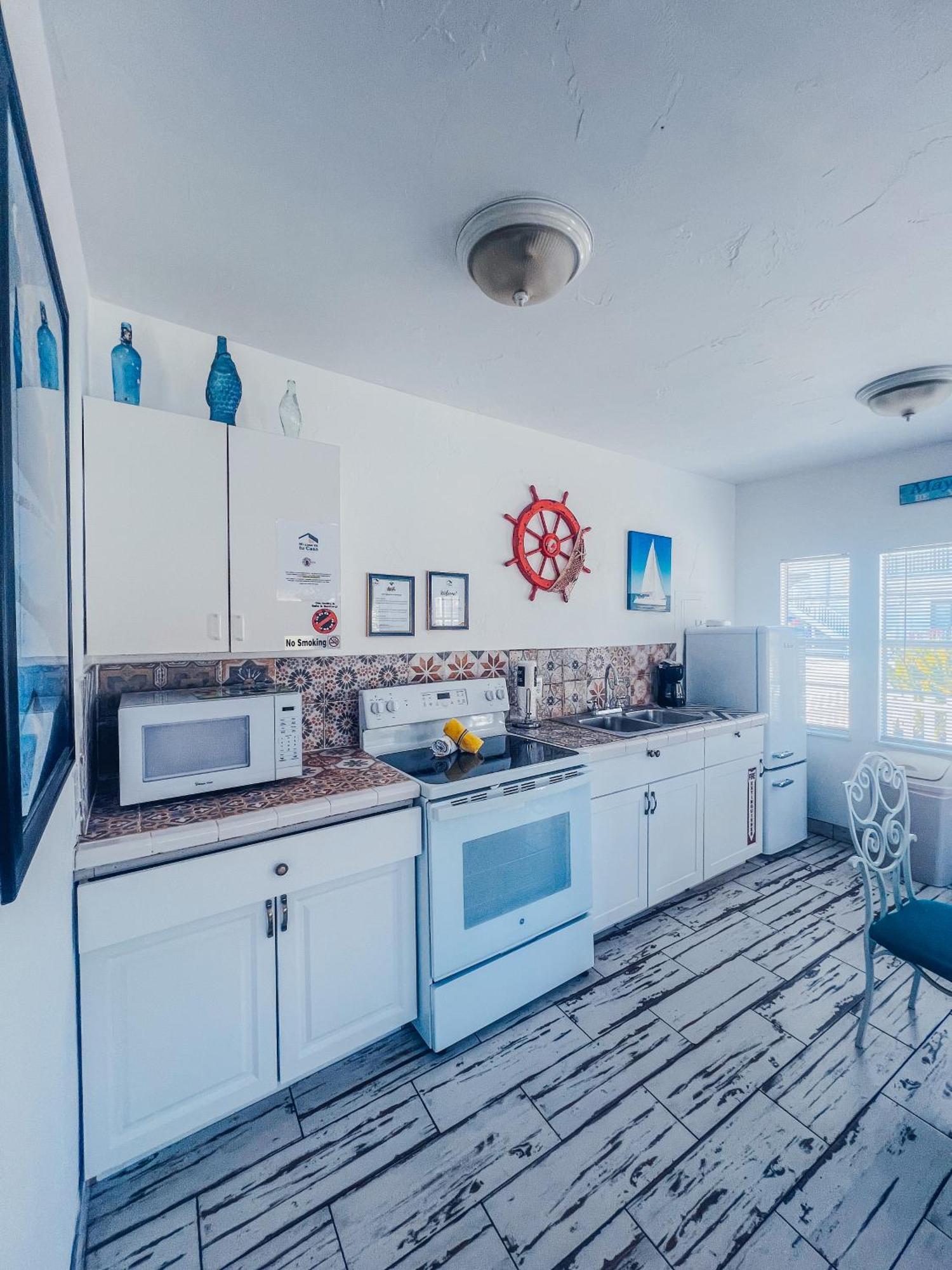 Playa Esmeralda One Bedroom Cottages Bradenton Beach Exterior photo