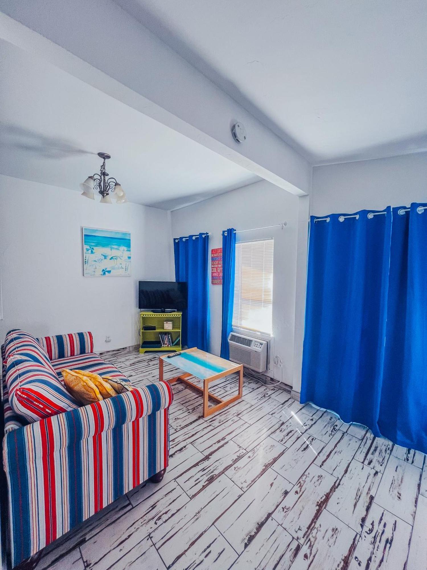Playa Esmeralda One Bedroom Cottages Bradenton Beach Exterior photo