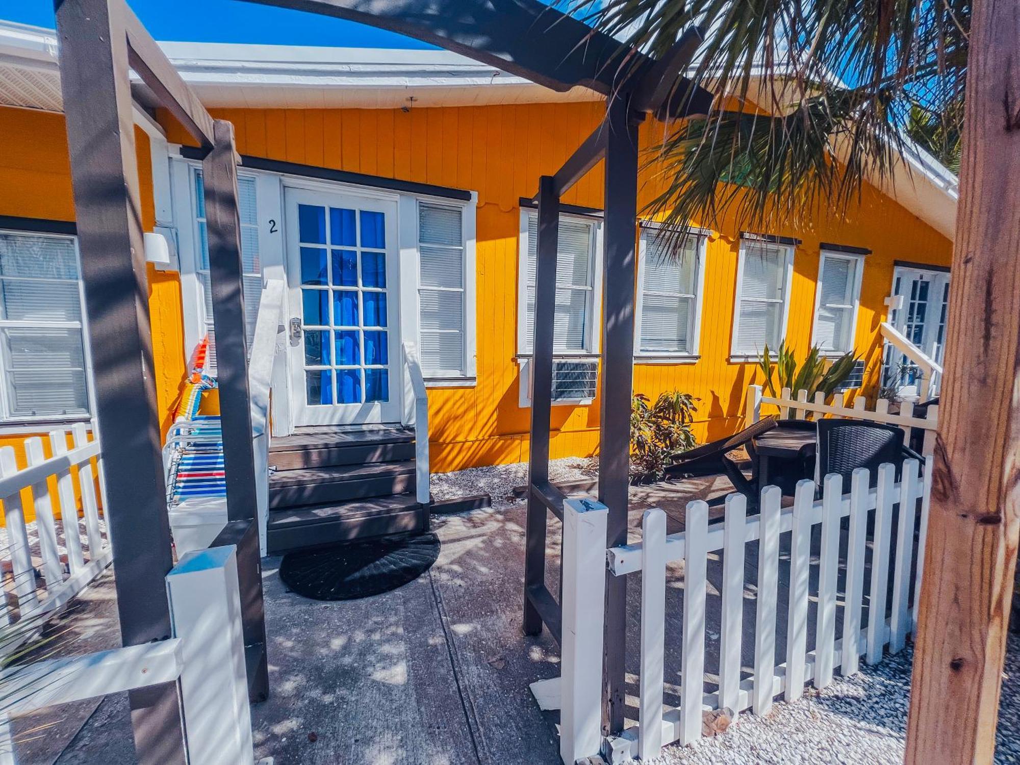 Playa Esmeralda One Bedroom Cottages Bradenton Beach Exterior photo